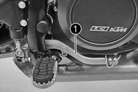 CONTROLS 43 5.33Foot brake lever Foot brake lever is located in front of the right footrest.