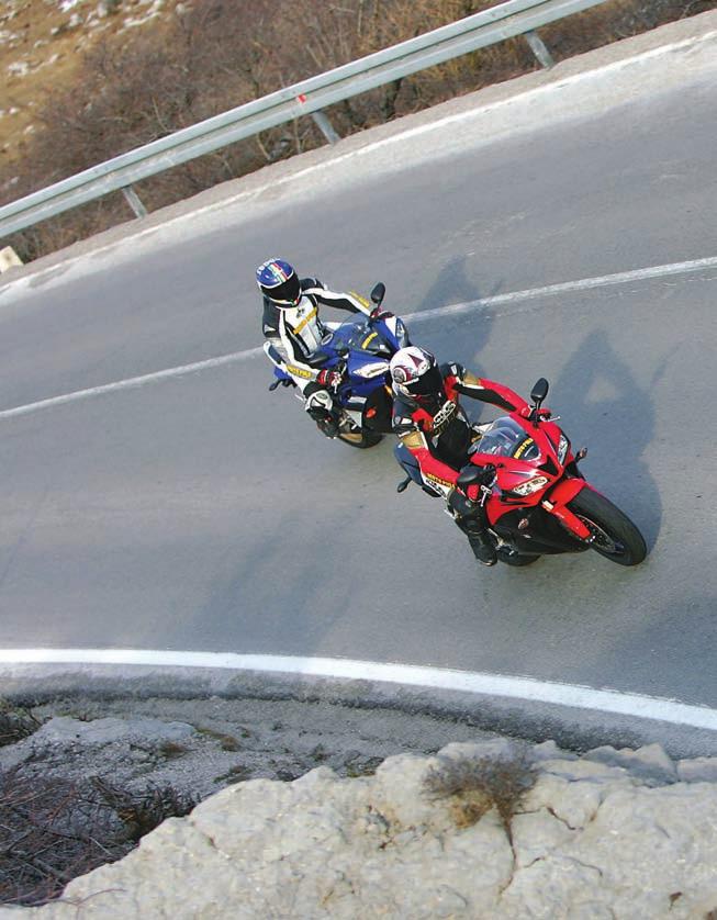 >>> usporedni test Supersport 600 Nakon što smo se temeljito upoznali sa svim tehničkim pojedinostima testnih motocikala, na red je došao najljepši dio