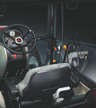 Easy on the operator Essential Variant Semi-platform operator s station with side mounted gear selectors ESSENTIAL Pendant pedals Power Control Lever with comfort control and wet clutch Hydraulic