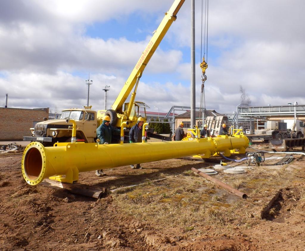 PIPELINE TECHNOLOGY JOURNAL 21 Figure 4: Installation of the temporary trap To ensure the supply of this huge amount of water CEPS built 4 water lines to connect mobile pumps with the end of the