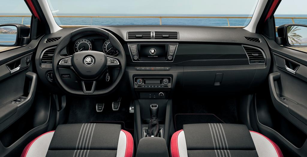 The vehicle will impress you with its personal atmosphere, whether you are sitting in the front or rear.