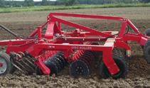 This means smaller arable and mixed farms can add Disc- Roller technology transforming their high speed shallow cultivations and increasing cost and time saving.