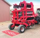 You are immediately into high-speed, cost effective cultivation. 2 SECTION FOLDING 4 / 5 M 1 3 5 2 4 3 SECTION FOLDING 6.