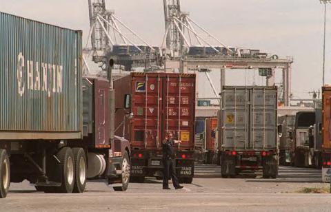 Trucks New Strategies Proposed port truck modernization program Developing rule for privately-owned truck fleets