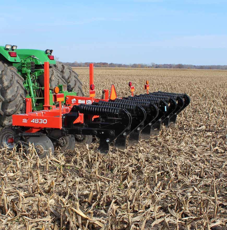 Primary Tillage 4830 In-line ripper