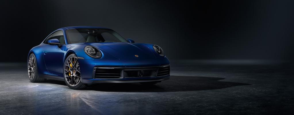 Viewed from the front, the new 911 tells the story of its past. And reveals much about its own future. The wings are clearly shaped and highlight the powerful geometry and design DNA.