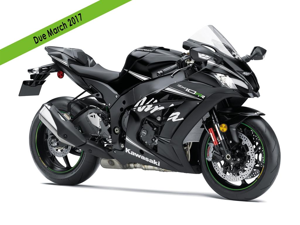 2017 NINJA ZX-10RR THE CLOSEST THING TO A WORLD SUPERBIKE CHAMPION MACHINE The 2017 Ninja ZX-10RR has clearly demonstrated its circuit potential through winning results in the Superbike World