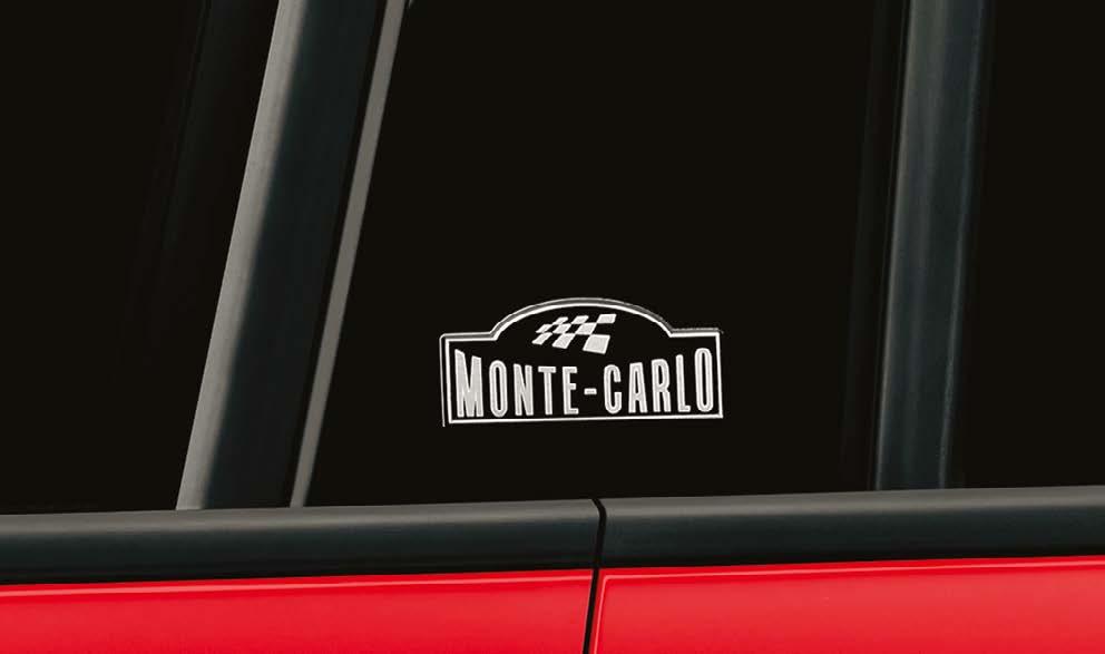 8 BLACK ROOF FOIL The Monte Carlo s black roof foil complements the car perfectly.