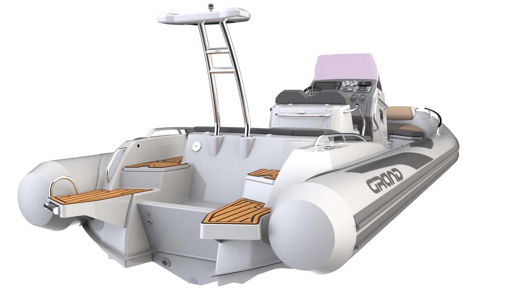 G750 Detailed Overview Towards the Stern A water ski