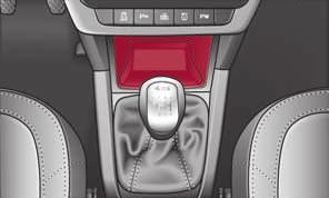 We recommend that you switch off the cooling if it is operating in the heating mode or if you are not using the cooling system for the storage compartment. Press on the button fig.