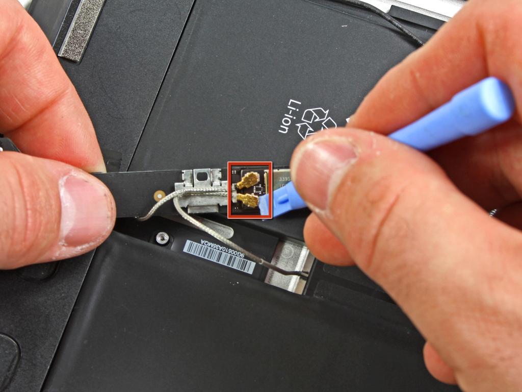 ipad Wi-Fi Battery Replacement Step 16 Carefully pry the Wi-Fi and