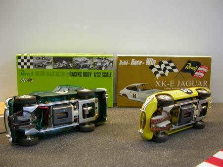 With working lights in the front. Comes with the original Racing Body box. CHF 100 Strombecker 1.
