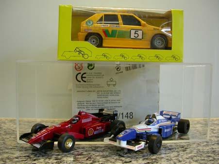 E. 1/32 Scale Slot Cars With Boxes Artin 1.a. Ferrari F1 No. 1 As new in box. Inliner. Nr. 756/148. Red.