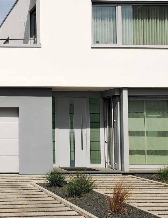 Brief overview L-ribbed with the surface finish Decograin Winchester Oak NEW Double-skinned steel sectional door LPU Sandgrain NEW Traffic white RAL 9016 3 preferred colours Micrograin