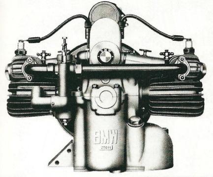 Motor M15 a sa svojou prevádzkovou bezpečnosťou, spoľahlivosťou a svojím tichým chodom presadil voči ostatným konkurentom. Obr. 3.5 Motor M15 a [2, s. 61] 3.
