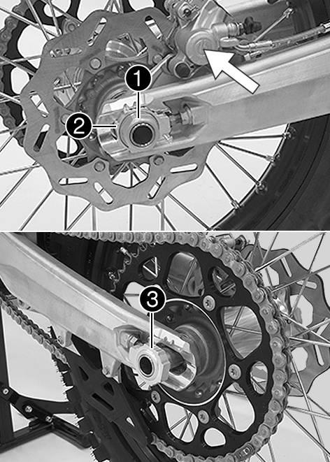 Remove the motorcycle from the lift stand. ( p. 35) Pull the front brake and compress the fork powerfully a few times. The fork legs straighten. Tighten screws. Screw, fork stub M8 15 Nm (11.