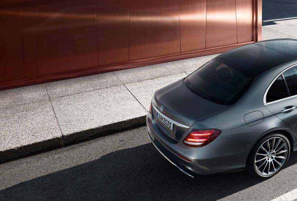 6 Intuitively style-defining. The E-Class Saloon is the embodiment of modern style and refined sportiness and carries this off with an astounding lightness of touch.