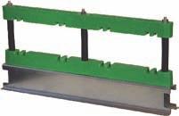 Stand-alone boards XVTL Busbar holders XBST for top fixing up to 2500 A Designed for universal use with 10 mm flat busbars Distance between busbars 125 mm Rated current 1250, 1600, 2000 and 2500 A