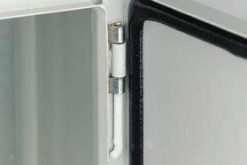 right-hinged on either 2 or 3 inside hinges.