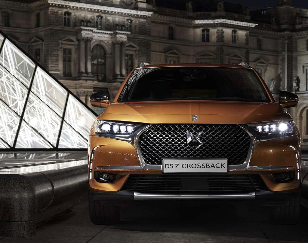 DS 7 CROSSBACK TT : charismatic design Charismatic, muscular and sensual, DS 7 CROSSBACK reveals its elegantly contrasting lines and personality at first glance.