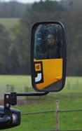 For quick, easy and safe access, JCB Agri Loadalls have a three-point access and two cab steps.
