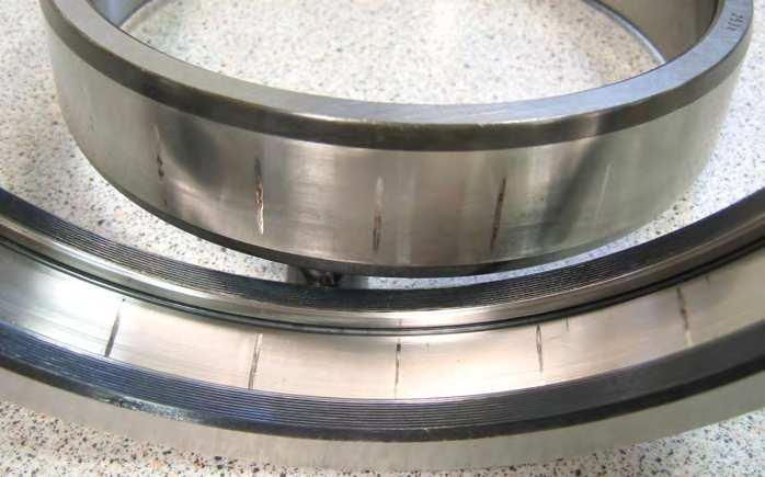 7 Bearing damage and corrective actions Corrosion False brinelling False brinelling, also frictional corrosion damage, occurs in rolling element/raceway contact areas due to micro movements and