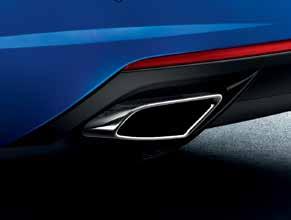 BOOT SPOILER The liftback version features a boot spoiler, which increases the stability of