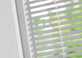 Therma-Tru Doors NEW NEW EnLitenTM Flush-Glazed Internal Blinds for Smooth-Star Doors Smooth-Star doors with internal blinds featuring EnLitenTM flush-glazed designs deliver
