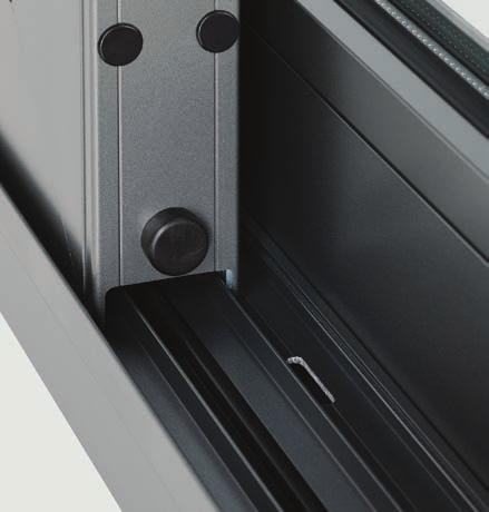 Roto Patio Inowa therefore offers all the requirements for sliding windows and doors that have to meet high sound reduction demands. Ideal for building projects close to roads or airports.