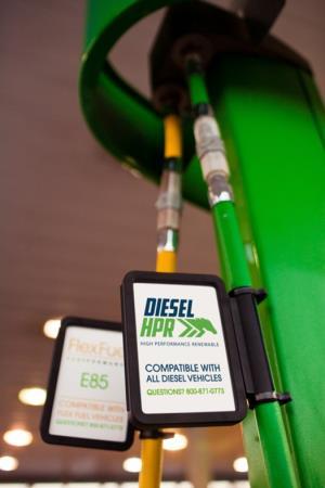use of renewable diesel will allow the City of Oakland, CA to decrease its carbon