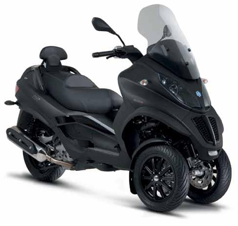 NEW MP3 BUSINESS LT 300 ie TRAVEL IN STYLE MP3 is the world s only scooter with the patented Piaggio quadrilateral front layout. Its stability is incomparable in any riding conditions.