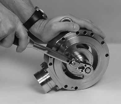 Unscrew high-pressure bearing