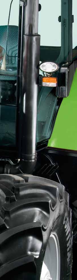 tractor can be accessed in moments: the side panels are easily removed (no tools required) and the hood is opened