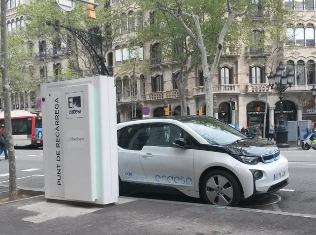 By 2016, the fast charging network in Barcelona will be made up of 17 fast chargers, five of which will be Endesa FASTO chargers developed within the GrowSmarter project.