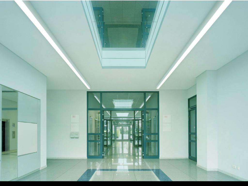 higher performance longer life The XTA 3.0 Xero Linear Lighting System brings high-quality dot free illumination to commercial and institutional interior environments.