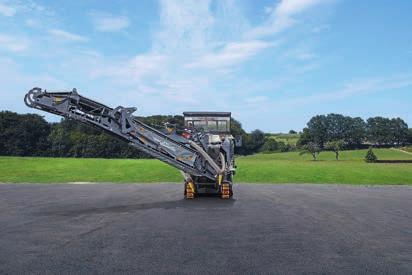 Maximum loading performance Reliable loading regardless of the working situation The W 200 H / W 200 H i is equipped with a powerful, technically mature conveyor system.