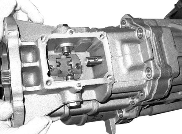 3B-72 4WD EXTENSION HOUSING ASSEMBLY