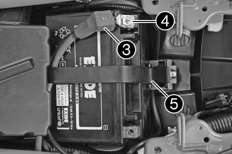 14 ELECTRICAL SYSTEM 116 Pull back the positive terminal cover. Disconnect positive cable from the battery. Detach rubber band. Pull the battery up and out of the battery holder.