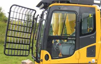 PC450-8 H YDRAULIC EXCAVATOR COMPLETE SAFETY New, safe SpaceCab Specifically developed