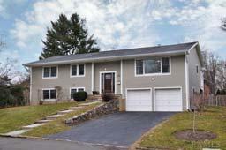 Irvington, NY - School District 2012 Home Sales Report - Page 8 MLS #: 3204000 SOLD Address: 39 Sycamore Ln List Price: $899,000