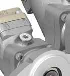 SCM 010- SAE / SAE B2 Sunfab s SCM 010- SAE is a range of robust axial piston motors especially suitable for mobile hydraulics. SCM 010- SAE is of the bent-axis type with spherical pistons.