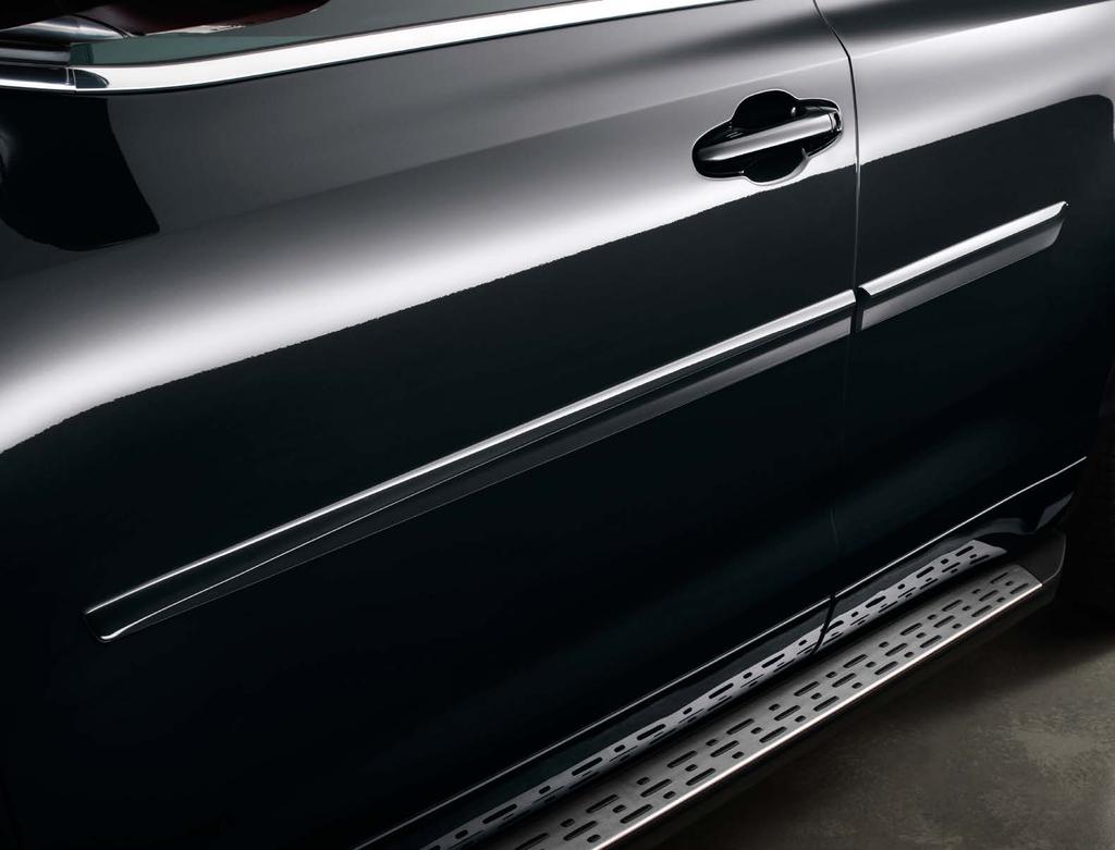 EXTERIOR ACCESSORIES Body Side Moldings Body side moldings help protect against careless door swings, runaway shopping