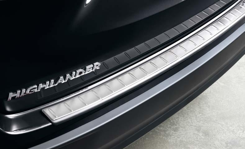 EXTERIOR ACCESSORIES Running Boards These stylish running boards help provide an easier, more convenient way into your Highlander.