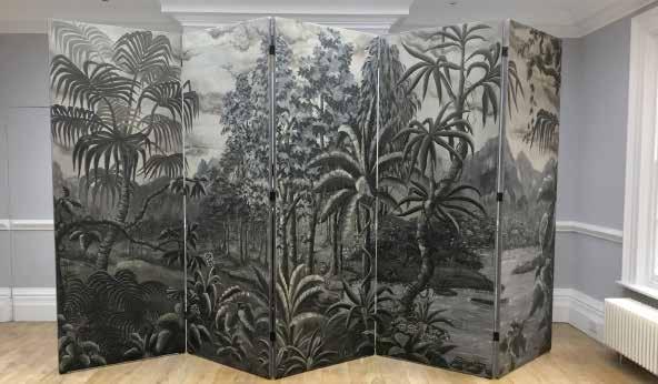 HAND PAINTED SCREEN A beautiful screen hand painted with a tropical design in