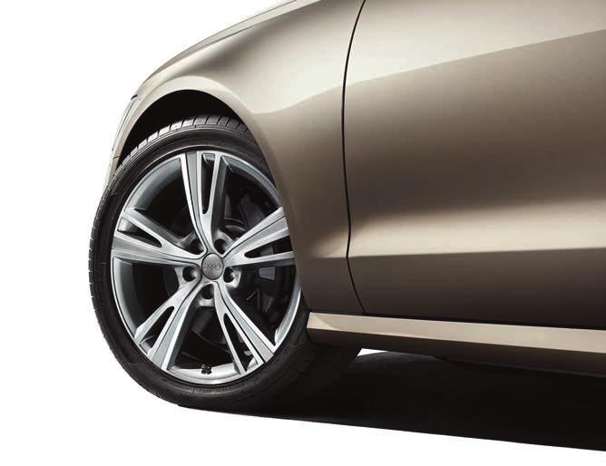 01 01 Cast aluminium wheels in 5-semi-V-spoke design This distinctive eye-catcher for your Audi A6 is available in dimensions 8.5 J x 19.
