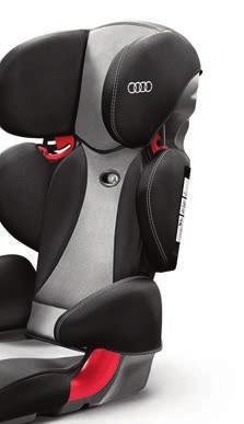 Includes two practical storage pockets. Fully compatible with all Audi child seats, even where the ISOFIX base is used.