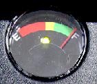 Battery Indicator The battery indicator on the tiller console uses a color code to indicate the approximate power remaining in your batteries.