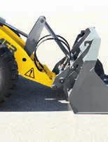 Constant payload The undivided chassis prevents the clearance between the counterweight and loading system from changing.