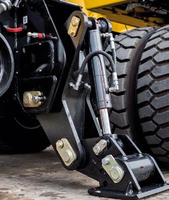 The sensitive power assisted steering on the oscillating axle transforms any rough terrain into a straight road.