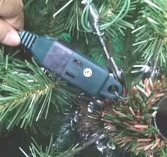 There is only 1 connection between any 2 tree sections. For your safety and to avoid an electrical overload, trees with over 550 lights include an extension cord (See Figure 5).